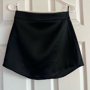 Aritzia Sunday Best Black Skirt